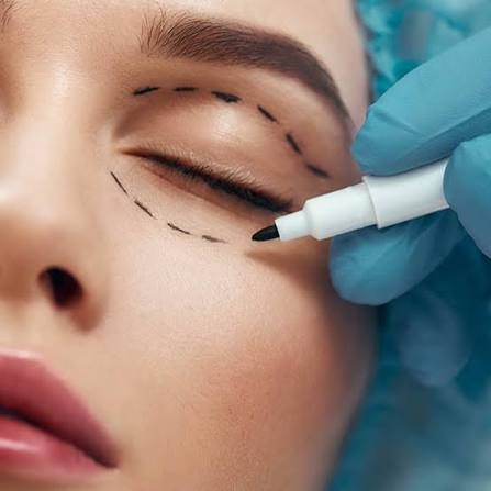 Plástica ocular e blefaroplastia, Dra. Giovanna Piccinini